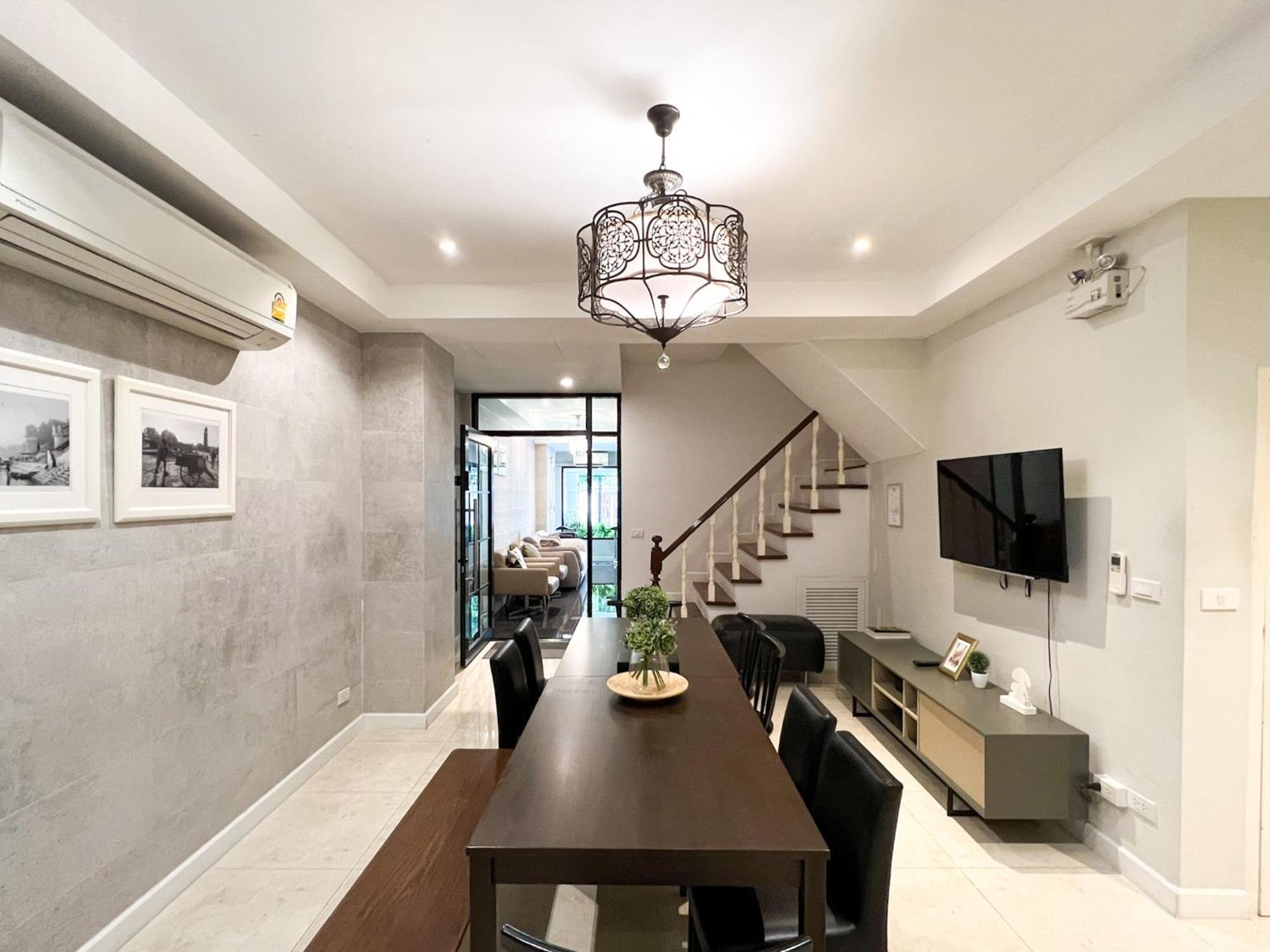 Neveu Premier Residence : Ratchada Bangkok Kültér fotó