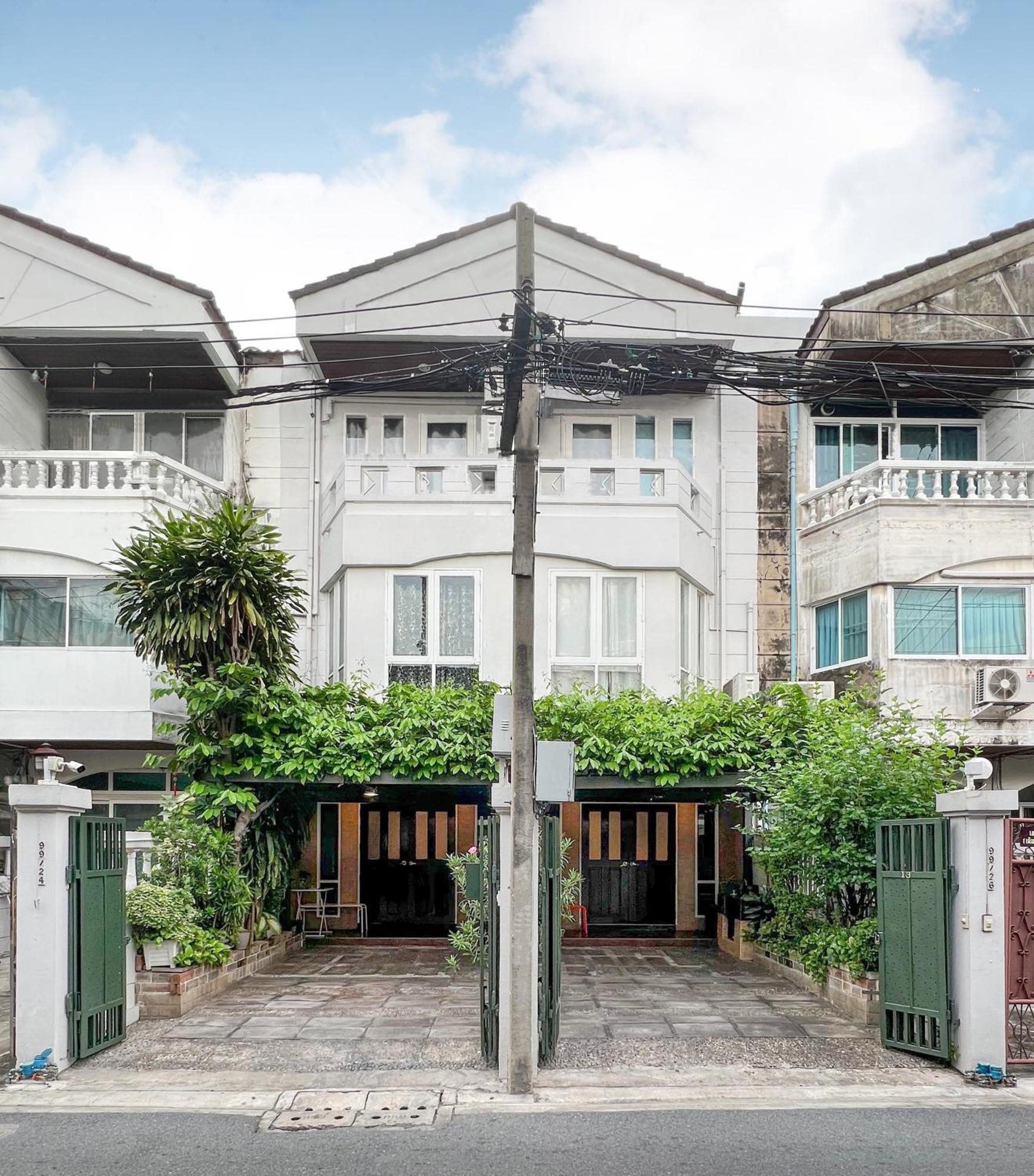 Neveu Premier Residence : Ratchada Bangkok Kültér fotó
