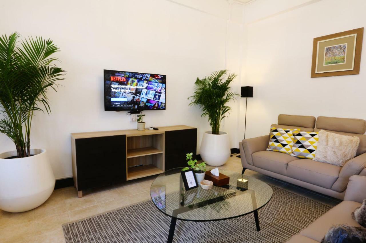 Neveu Premier Residence : Ratchada Bangkok Kültér fotó