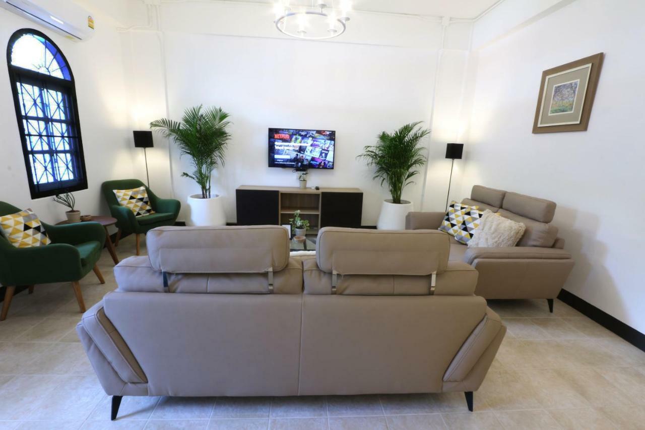 Neveu Premier Residence : Ratchada Bangkok Kültér fotó
